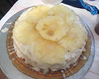 Bolo cremoso de abacaxi da Mah