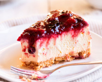 Levinha, fácil de fazer e deliciosa a cada colherada: cheesecake de iogurte natural é a sobremesa favorita da minha família