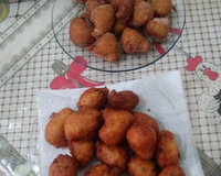 Bolinho de chuva doce e salgado