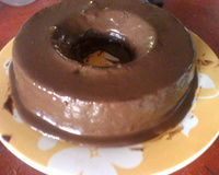 Bolo de chocolate tipo brownie