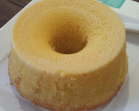 Bolo fubá cremoso com coco