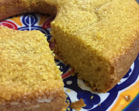 Bolo de milharina simples e fácil