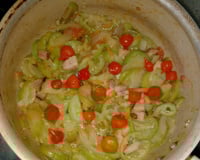 Jiló refogado com bacon