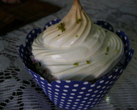 Cupcake de limão merengado