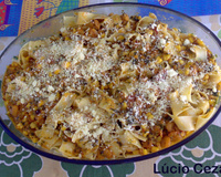 Macarrão x moqueca de camarão