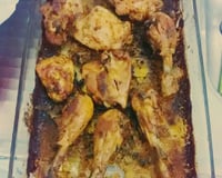 Coxa de frango assada com batatas