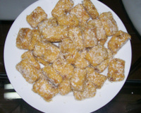 Cocadinha de banana da terra com coco