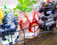 Água saborizada: veja os benefícios e aprenda como fazer
