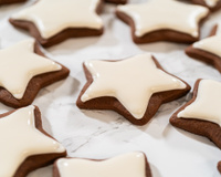 Glacê real perfeito: aprenda a receita que deixa seus biscoitos incríveis em poucos passos