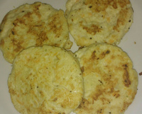 Hambúrguer de frango com cenoura para congelar