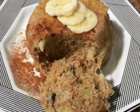 Bolo de banana de caneca micro-ondas