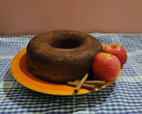 Bolo rápido de maçã com canela