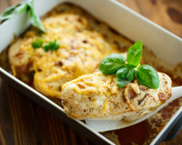 Frango ao molho de vinho: receita prática para o dia a dia