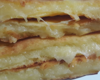 Crepioca de queijo assado na frigideira