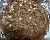 Bolo bombom de côco e chocolate