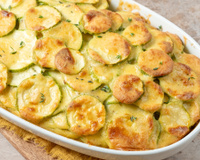 Samantha Vallejo-Nágera, cozinheira: "Abobrinhas ficam deliciosas assadas com ovos, cebola e iogurte."