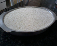 Bolo de coco molhadinho