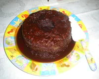 Bolo com calda quente