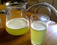 Suco de limão com hortelã super refrescante