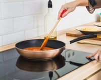 Paul Carcel, especialista em eletrodomésticos, sobre eficiência: "Os fogões de indução consomem menos energia e a utilizam de forma mais eficiente”