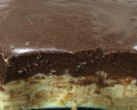 Pavê de creme belga com mousse de chocolate