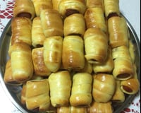 Enroladinho de salsicha assado fácil