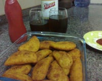 Salgadinho de festa (risóles, bolinha de queijo, coxinha)