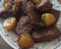 Contra file com batatas