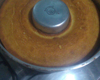 Bolo de aipim com farinha de trigo