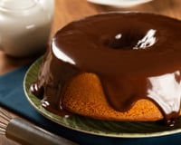 Bolo de cenoura no liqüidificador