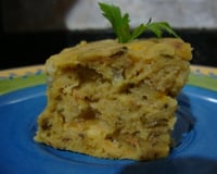 Torta rápida e nutritiva de fubá de micro-ondas