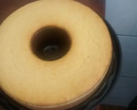 Bolo de fubá com leite condensado