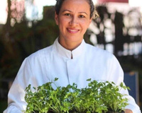 Feijão maravilha - a história da chef que fez carreira transformando pratos tradicionais em bolinhos deliciosos