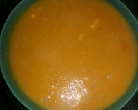 Sopa detox da Cláudia Eliane