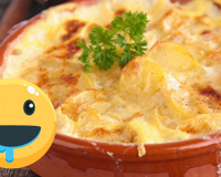 O jeito mais fácil de fazer almoço na travessa: pouco trabalho na comida, muitos elogios à mesa