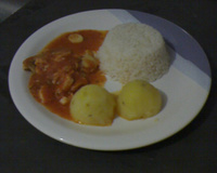 Tilápia ao molho de tomate