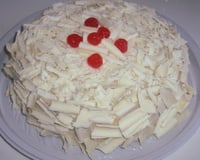 Bolo mousse de leite ninho