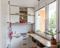 Cozinha pequena: 8 dicas de organização para ganhar espaço