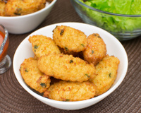Bolinho de arroz com mussarela