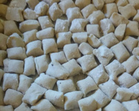 Nhoque de banana da terra sem lactose e glúten