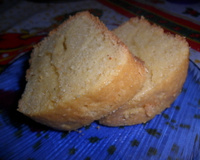 Bolo de fubá com leite de coco