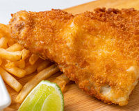 Peixe empanado na airfryer