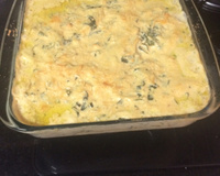 Macarrão com rúcula ao molho branco