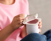Esse lanche tão comum entre crianças e adultos pode ser mais prejudicial do que parece