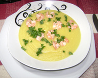 Sopa de camarão com batata baroa