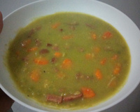 Sopa de ervilha simples