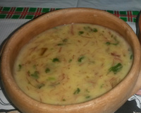 Caldinho de carne seca com mandioca