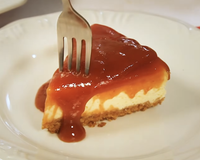 Já fiz esse cheesecake Romeu e Julieta do TudoGostoso 9 vezes e sempre dá certo: sobremesa fácil que todo mundo pede a receita