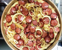 Pizza de calabresa com massa de pinhão