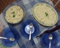 Arroz com peito de frango desfiado